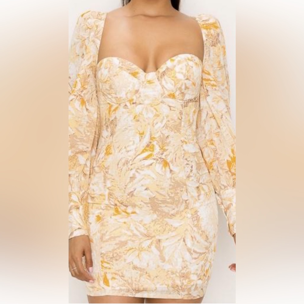 🍒Fashion Nova Beige and Mustard Floral Long Sleeve Dress